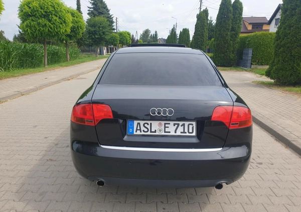 Audi A4 cena 17900 przebieg: 247000, rok produkcji 2005 z Świecie małe 301